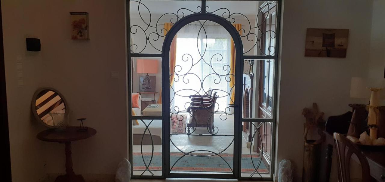 Chambre D'Hote Villa Maritampona アンツィラベ エクステリア 写真